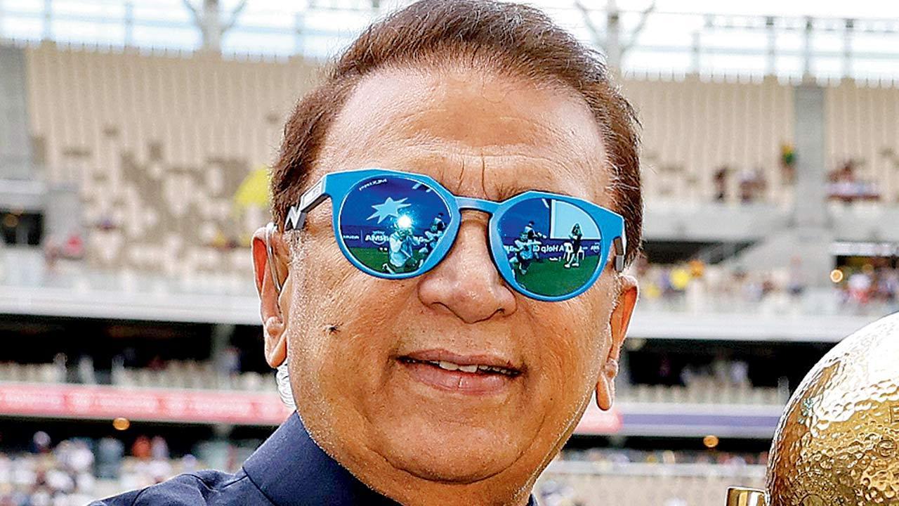 'Momentum is with Australia': Gavaskar