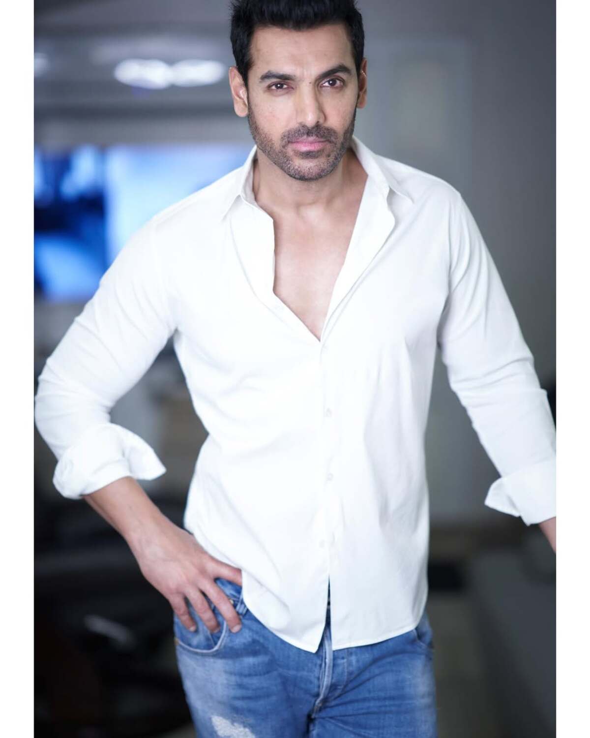 John Abraham looks dashing in this basic white shirt paired with blue denim. Truly, no one aces basics as effortlessly as John.