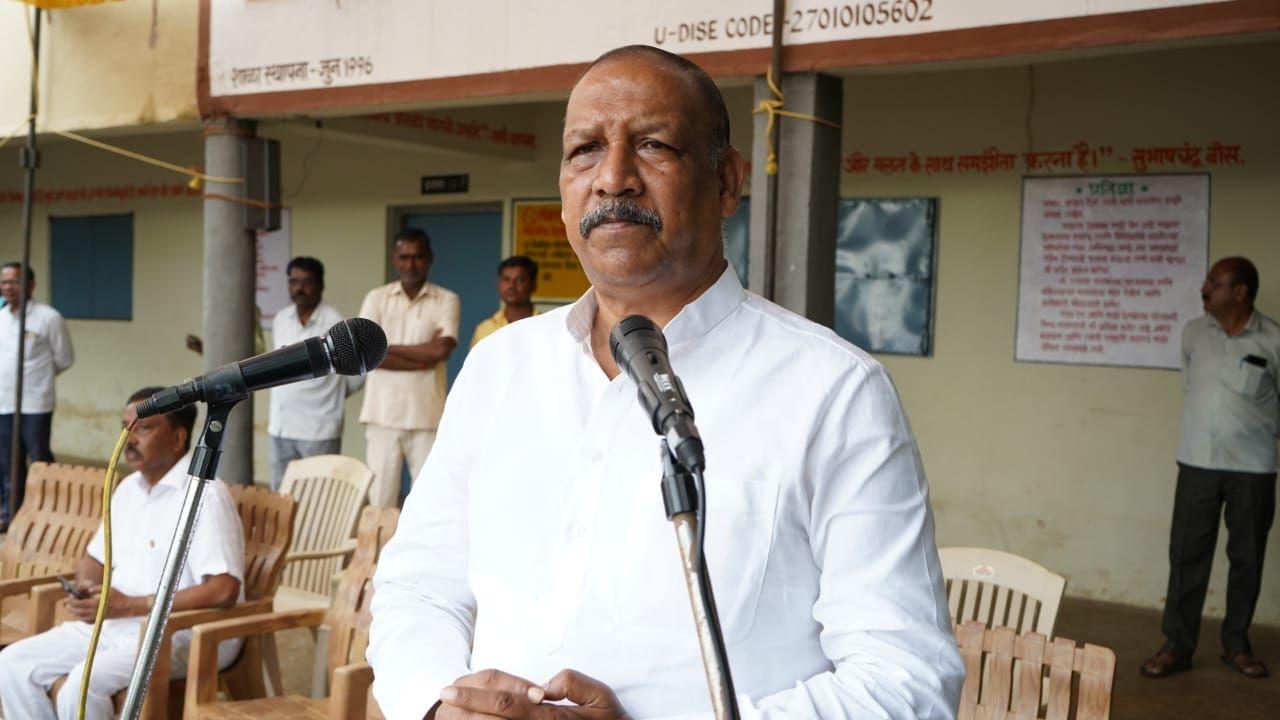 Vijaykumar Gavit
Former Maharashtra's Minister of Tribal Development, Dr. Vijaykumar Gavit was also dropped out by BJP. He has managed to retain the Nandurbar seat for the 6th time in this election