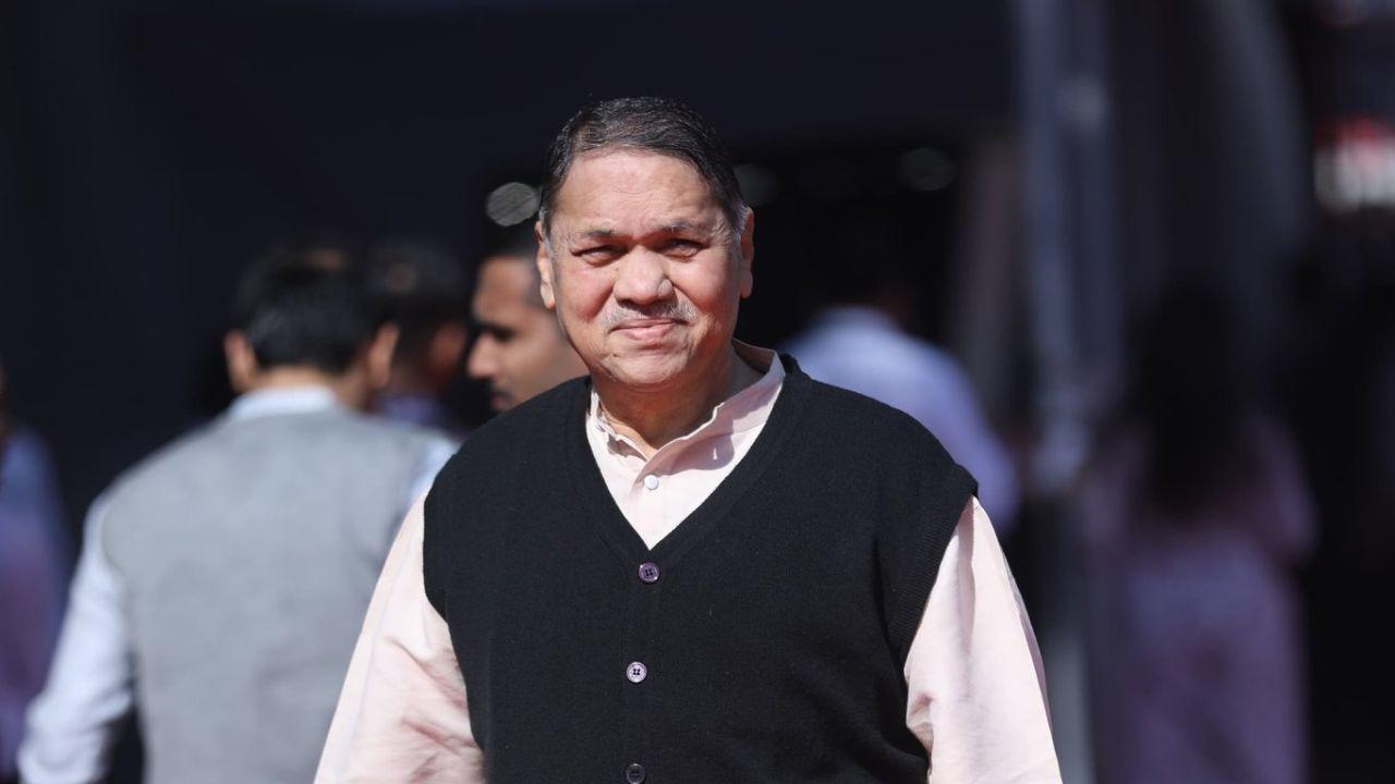 Dilip Walse Patil
Former Maharahtra's Minister of Co-operation and senior NCP leader, Dilip Walse Patil was dropped out by the party. He represents Ambegaon constituency