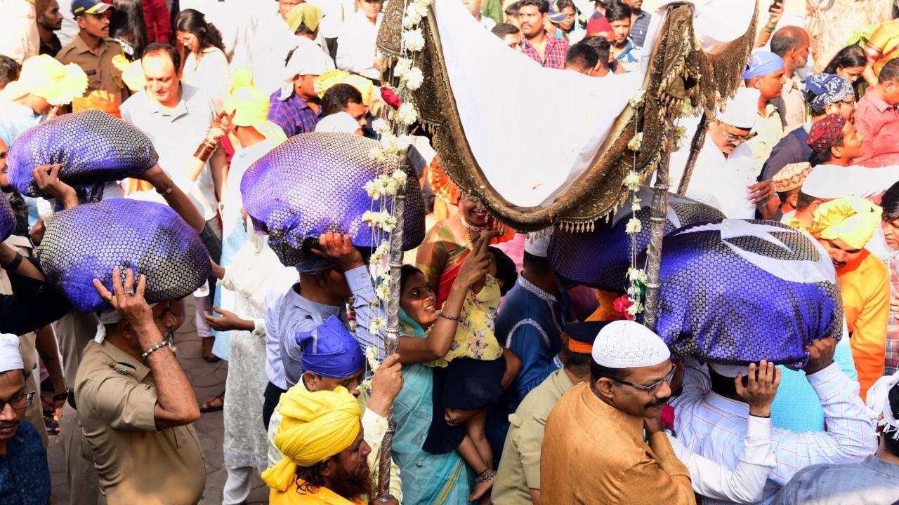 Mahim Dargah Urs: Mumbai Police issues traffic diversions as devotees gather in large numbers, check details