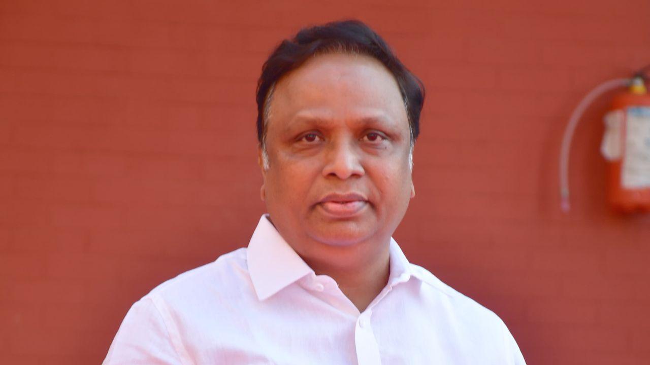 Ashish Shelar
Mumbai BJP chief Adv. Ashish Shelar was sworn in as a minister in the newly formed Maharashtra government representing Vandre West since 2014