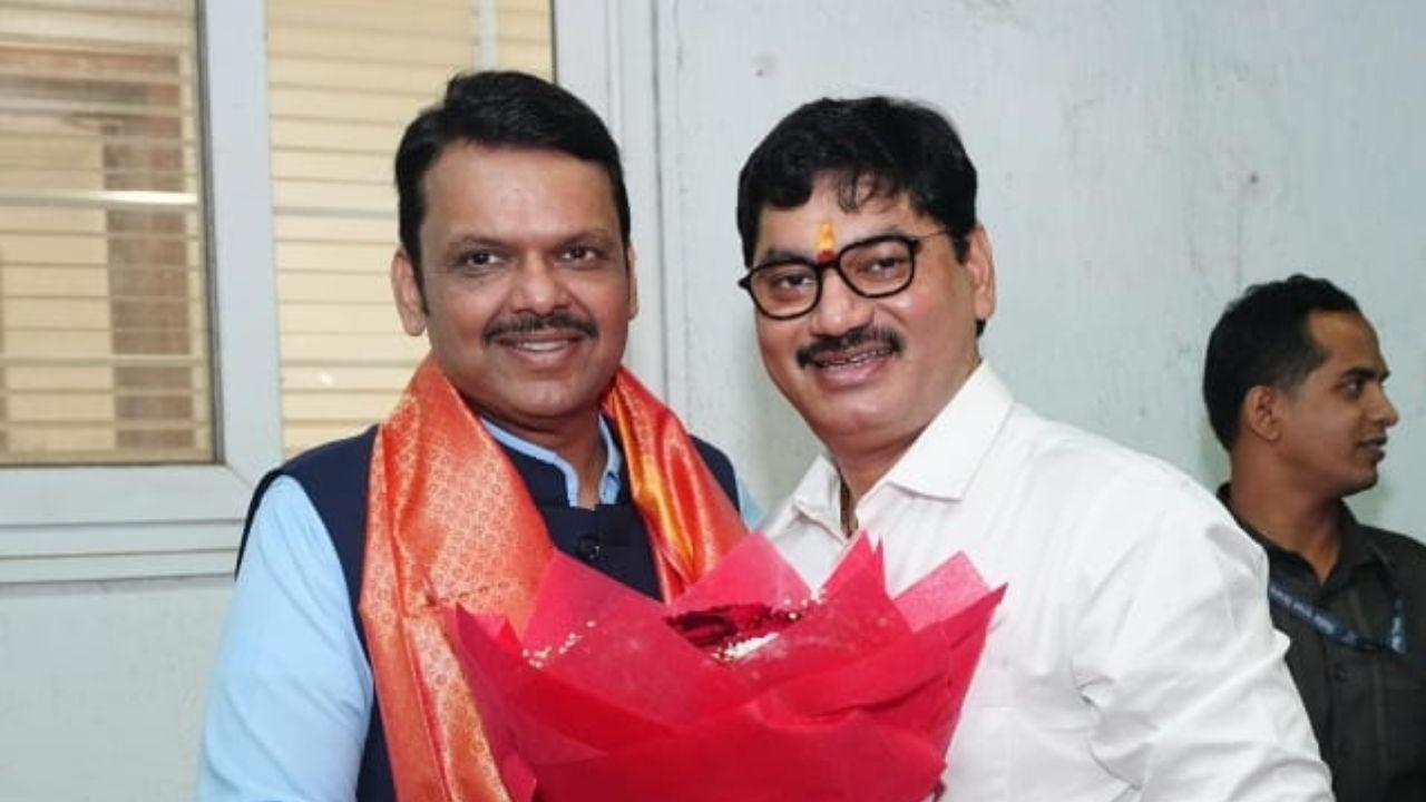 Dhananjay Munde
NCP MLA Dhananjay Munde was sworn in as the member of the Maharashtra assembly representing 