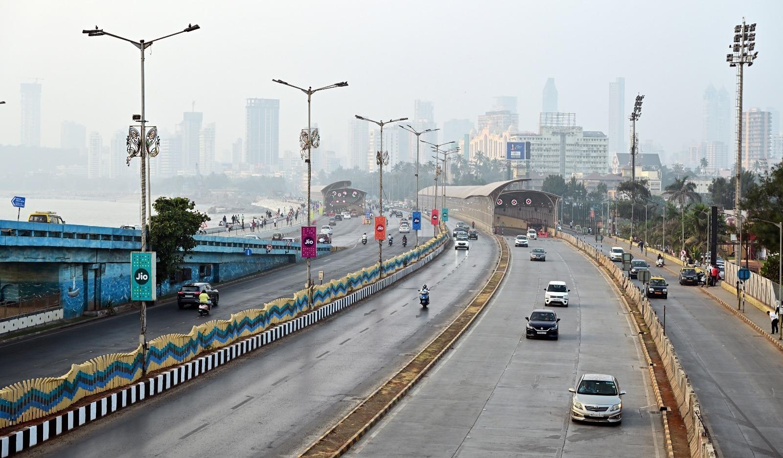 A total of 45 air quality control machines have been installed to check the air quality at various places in the Mumbai Metropolitan Region (MMR). This includes 28 machines in the areas within the BMC's jurisdiction. These devices measure air quality in real-time which will help in identifying the polluted locations and implementing appropriate measures