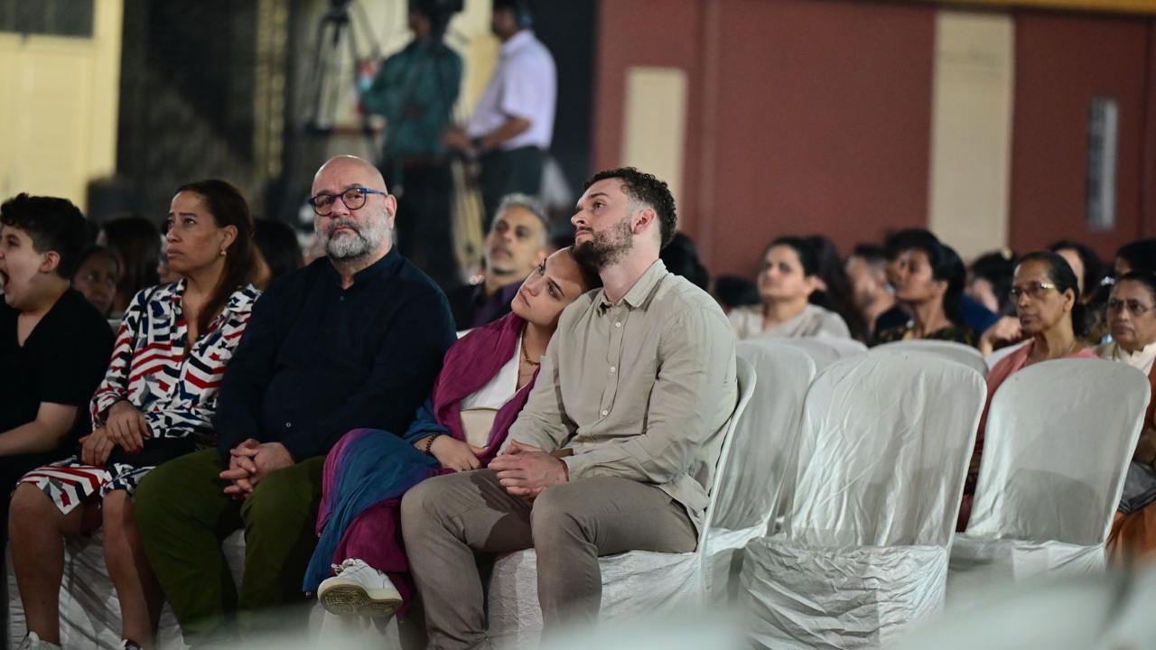 Churches have been adorned with stunning decorations, creating a magical atmosphere that draws large crowds of people for prayer and reflection