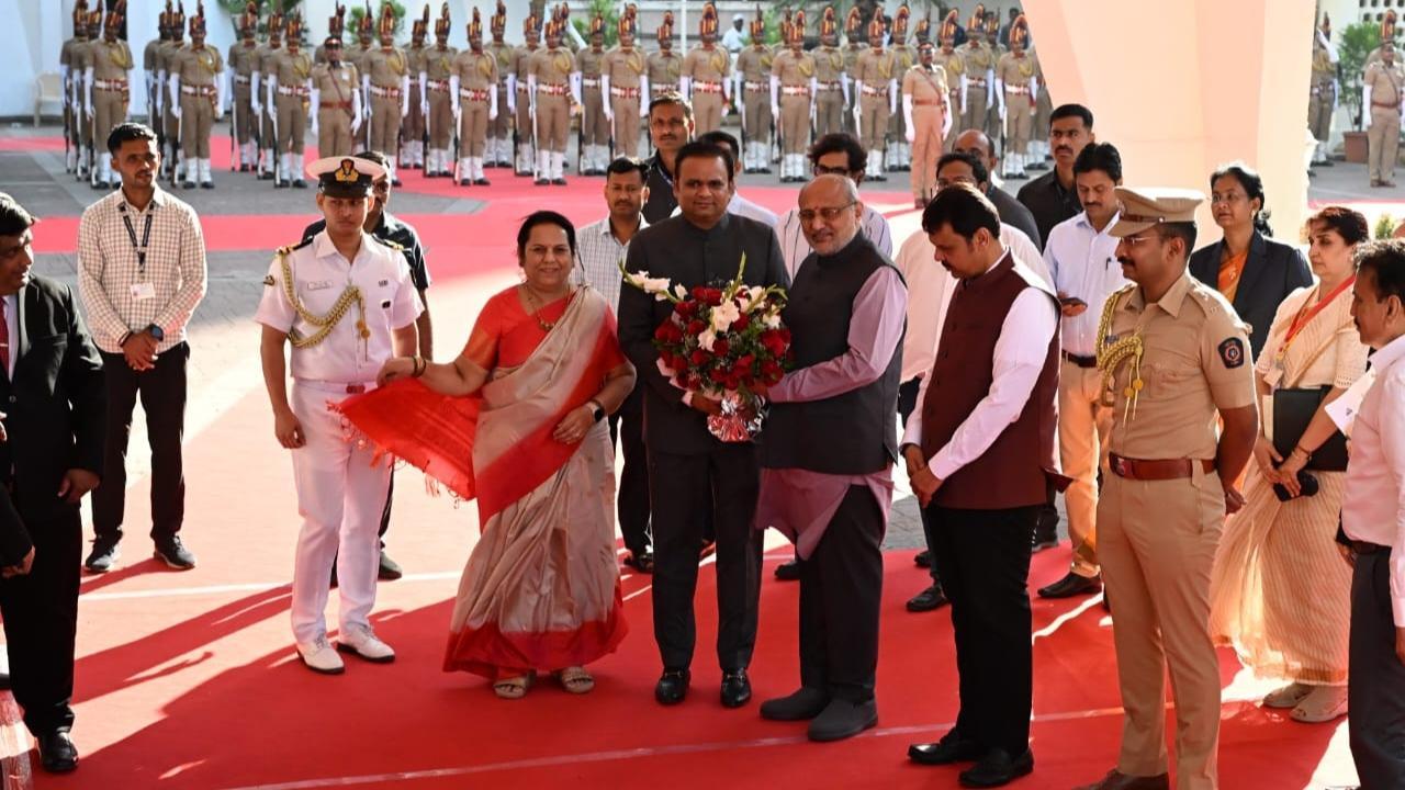 The Governor said that Maharashtra contributes more than 14 per cent to the country's GDP. Pics/Sameer Abedi