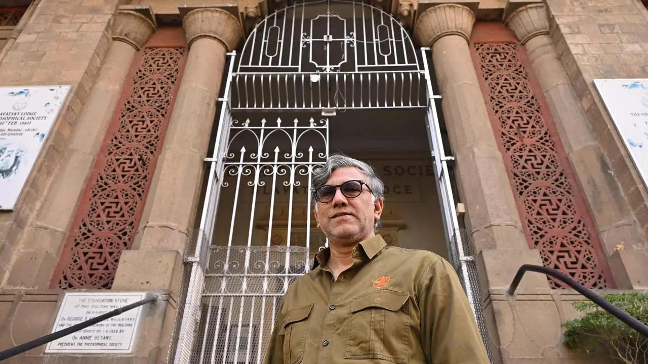 Sudhakar outside The Blavatsky Lodge of the Theosophical Society on Charni Road, which is part of the Wonder Women walk. Pic/Atul Kamble
Sudhakar VR53, Team Lead (Analytics) at BPCLResolution: To train to host two to three heritage walks in 2024; he ended up overshooting his target and did 12 
Sudhakar set a goal to train as a heritage walk host and aimed to conduct two to three walks in 2024. He exceeded his target by leading 12 walks, attributing his success to his passion for research and storytelling. He notes, 