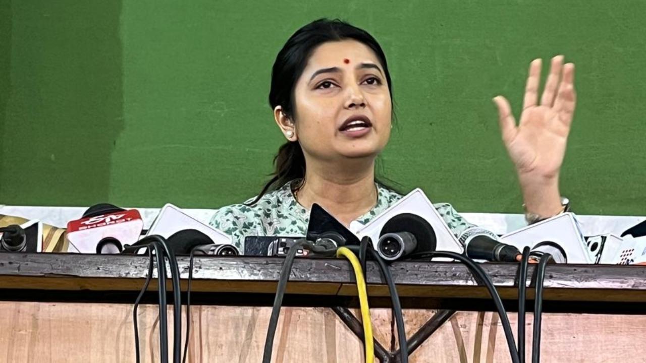 IN PHOTOS: Actor Prajakta Mali criticizes BJP MLA Suresh Dhas' comments