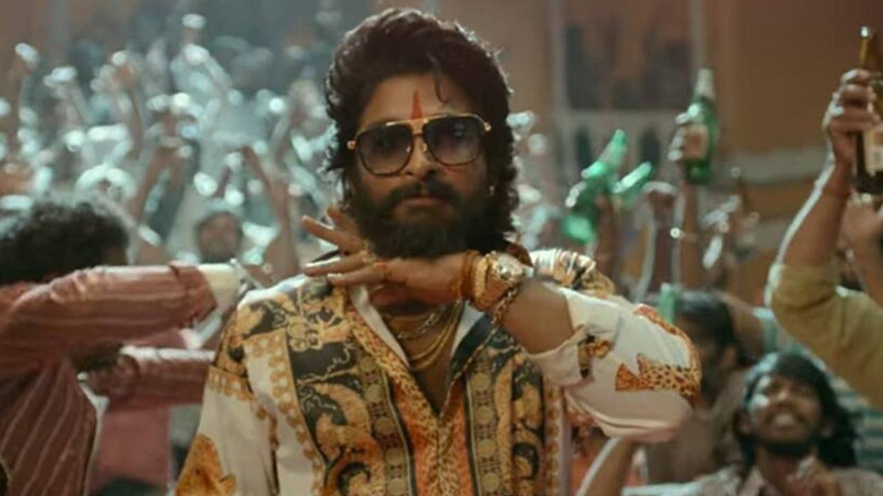 In fresh trouble for Allu Arjun, Congress leader Theenmar Mallanna from Telangana has filed a complaint against the team of Pushpa 2 for allegedly insulting the police force. Read More