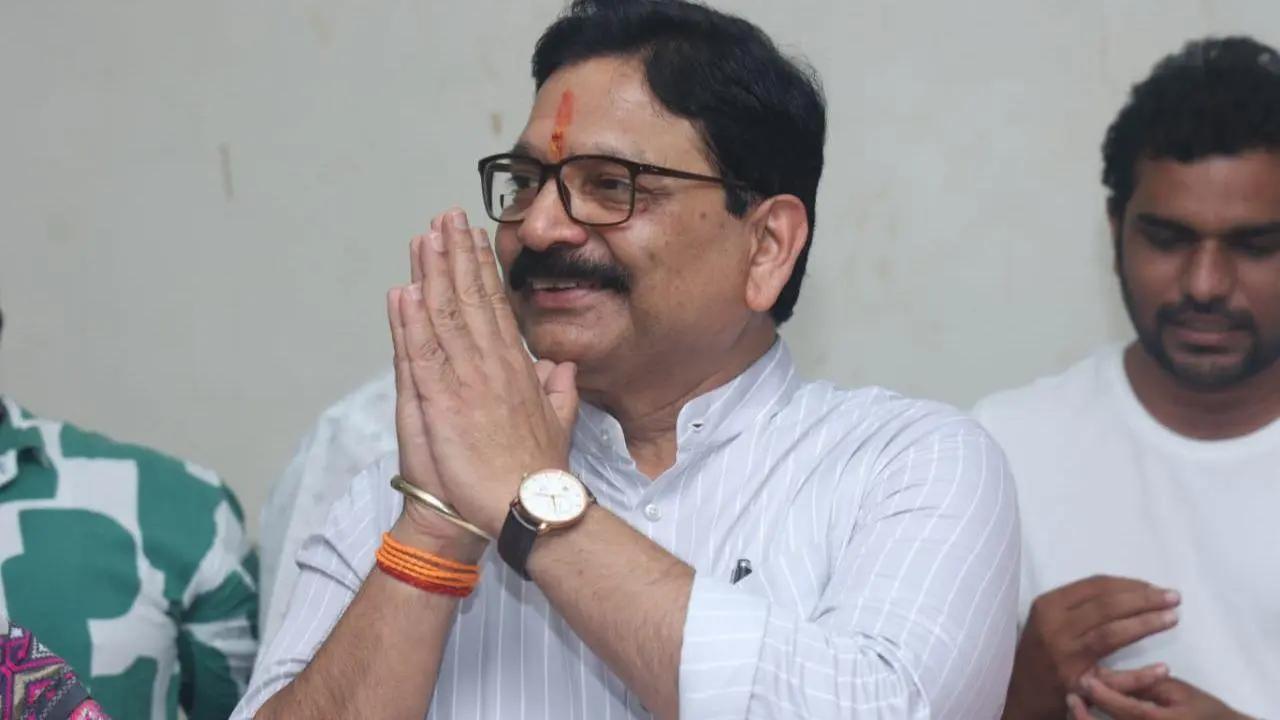 Shiv Sena MP Waikar requires funds from fundamental govt for Koliwadas, Mumbai Police