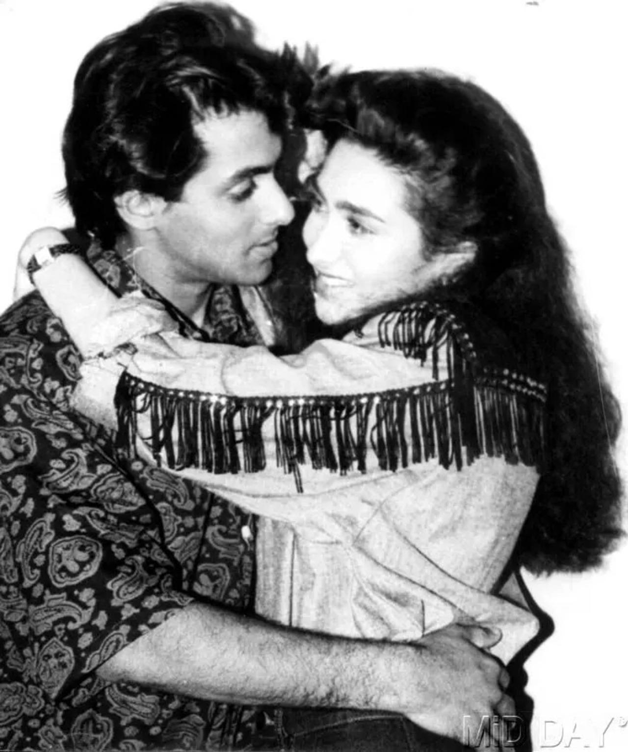 Salman Khan with frequent co-star Karisma Kapoor. Salman and Lolo have starred in films such as Andaz Apna Apna, Chal Mere Bhai, Nischaiy, Jaagruti, Judwaa, Dulhan Hum Le Jayenge, Hum Saath Saath Hain, Biwi No. 1 and Jeet.