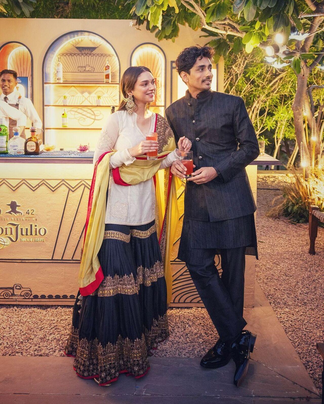 Aditi also hosted a mehendi ceremony for which she wore a multi-coloured sharara while Siddharth opted for a black kurta pajama set