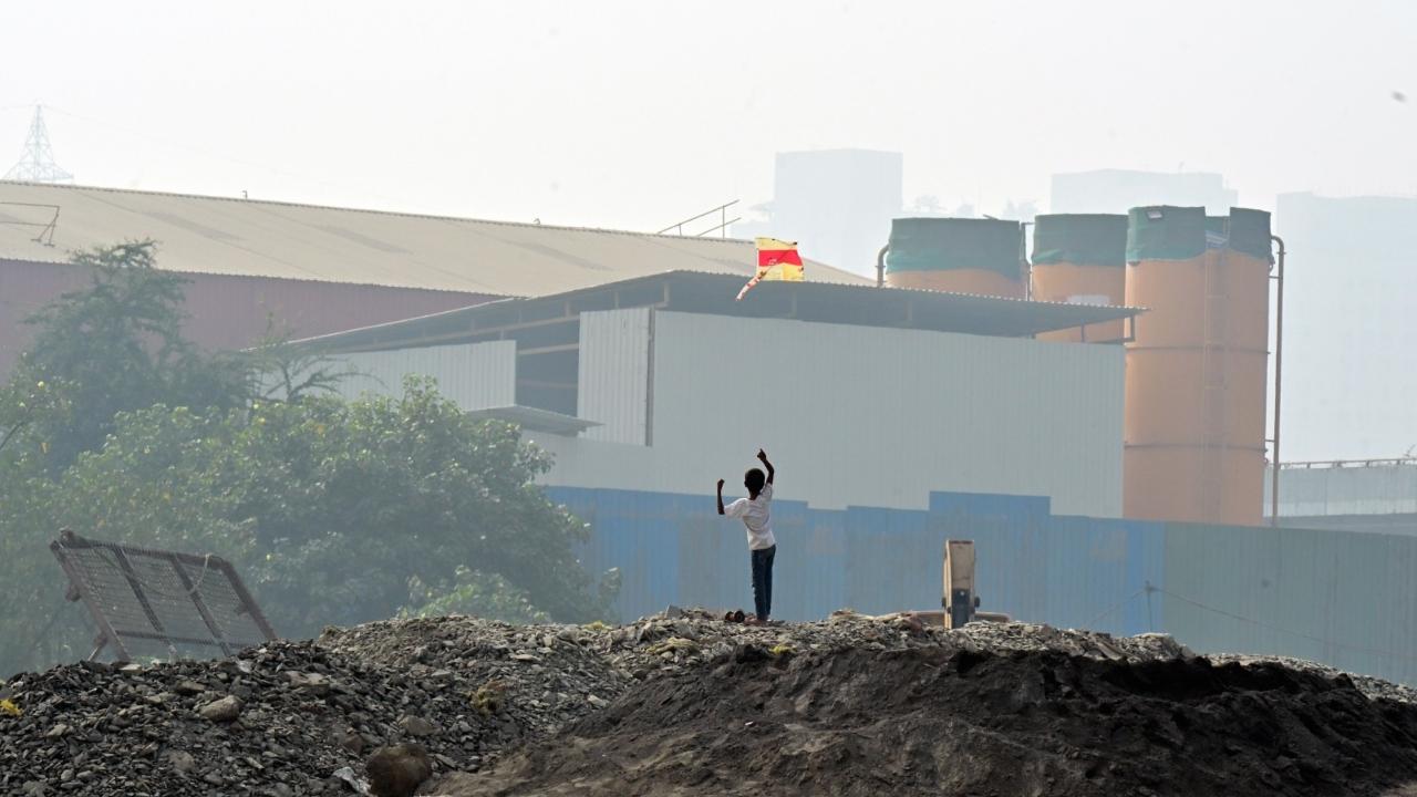 The IMD predicted that Mumbai was likely to experience a cloudy sky on Saturday