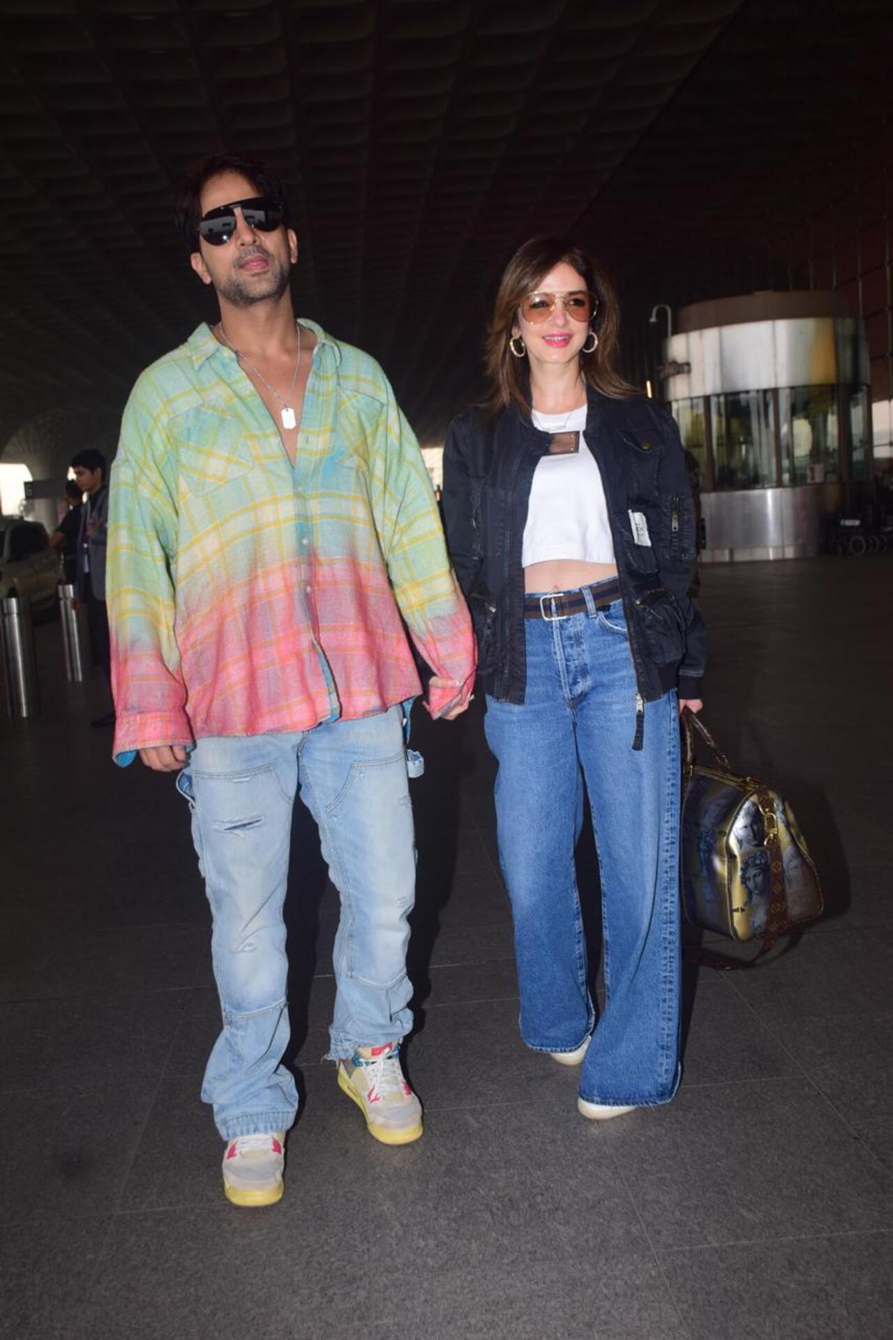 Arslan Goni and Sussanne Khan jetted off to celebrate New Year.