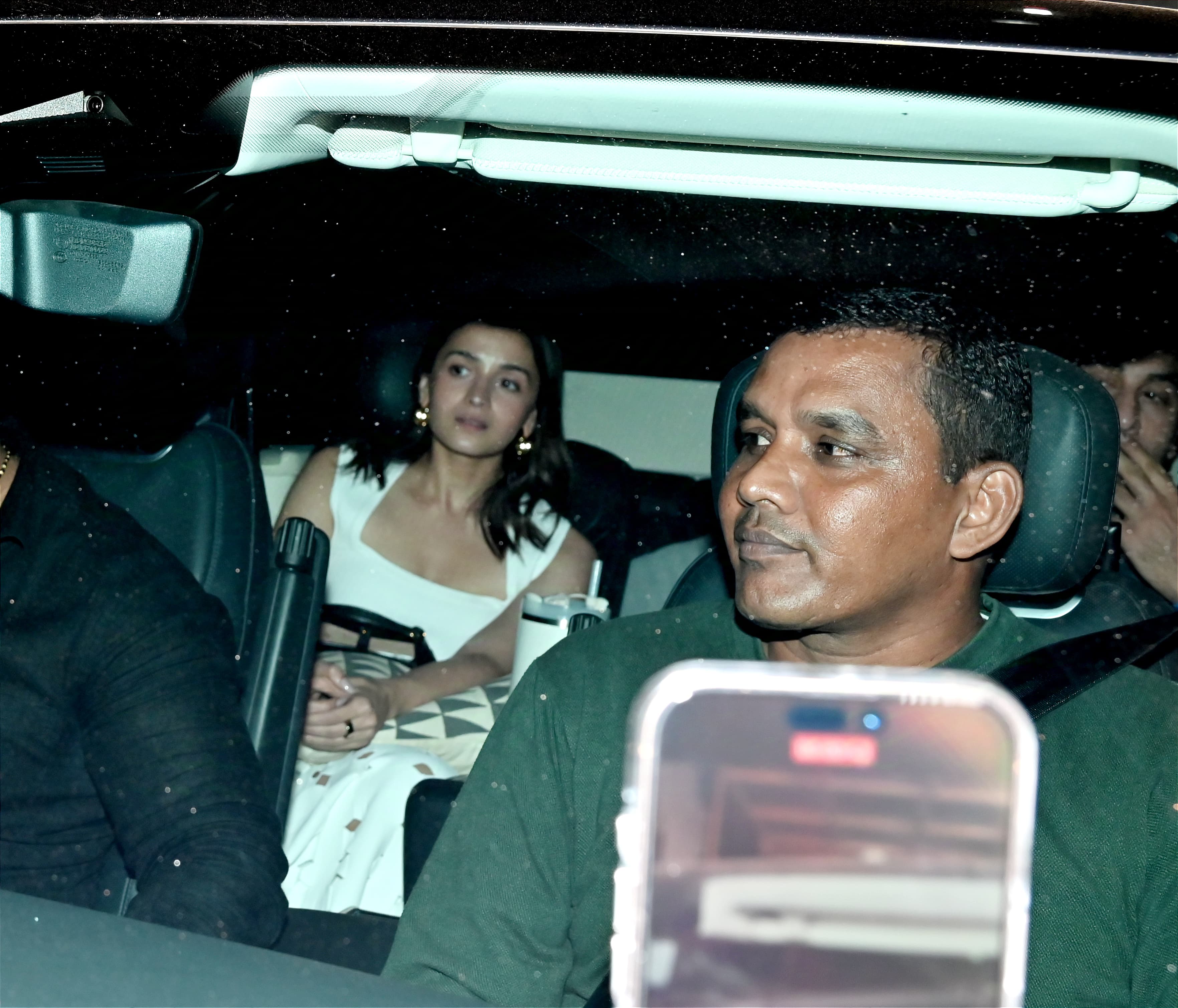 Alia Bhatt, along with her husband Ranbir Kapoor, attended the Christmas bash hosted by Shetty.