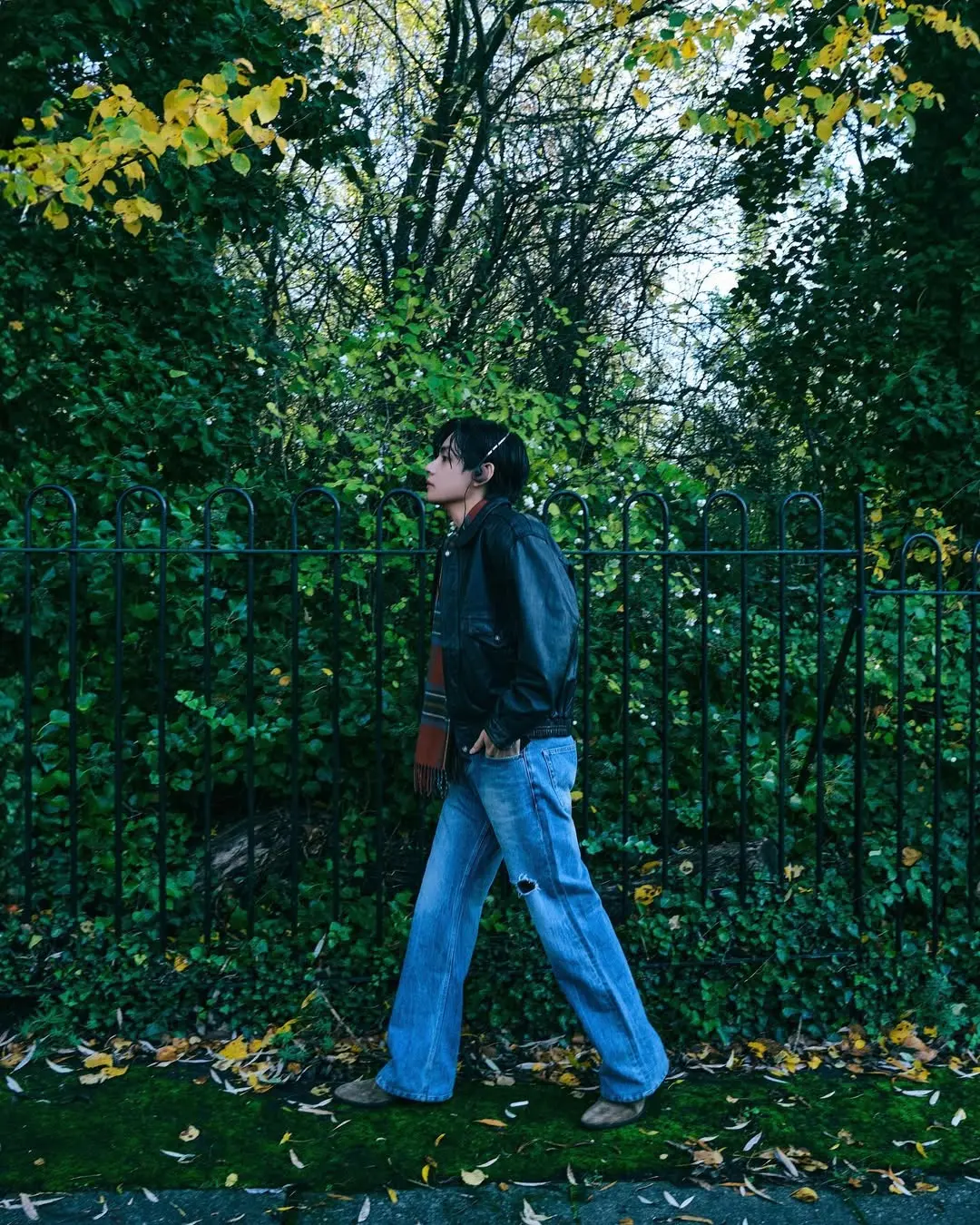 Only Kim Taehyung can make a casual stroll at the park look so fashionable. This was taken during his trip to France