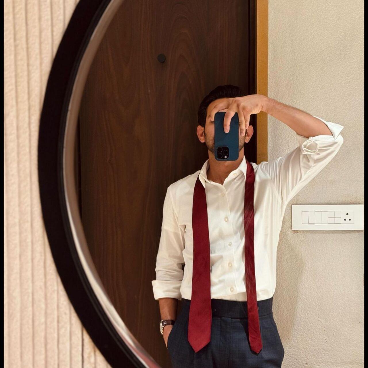 Vikrant Massey made his acting debut in 2007 wit the series 'Dhoom Machao Dhoom' and then worked in TV serials like 'Dharam Veer' (2008), 'Balika Vadhu' (2009–2010) and 'Qubool Hai' (2013).