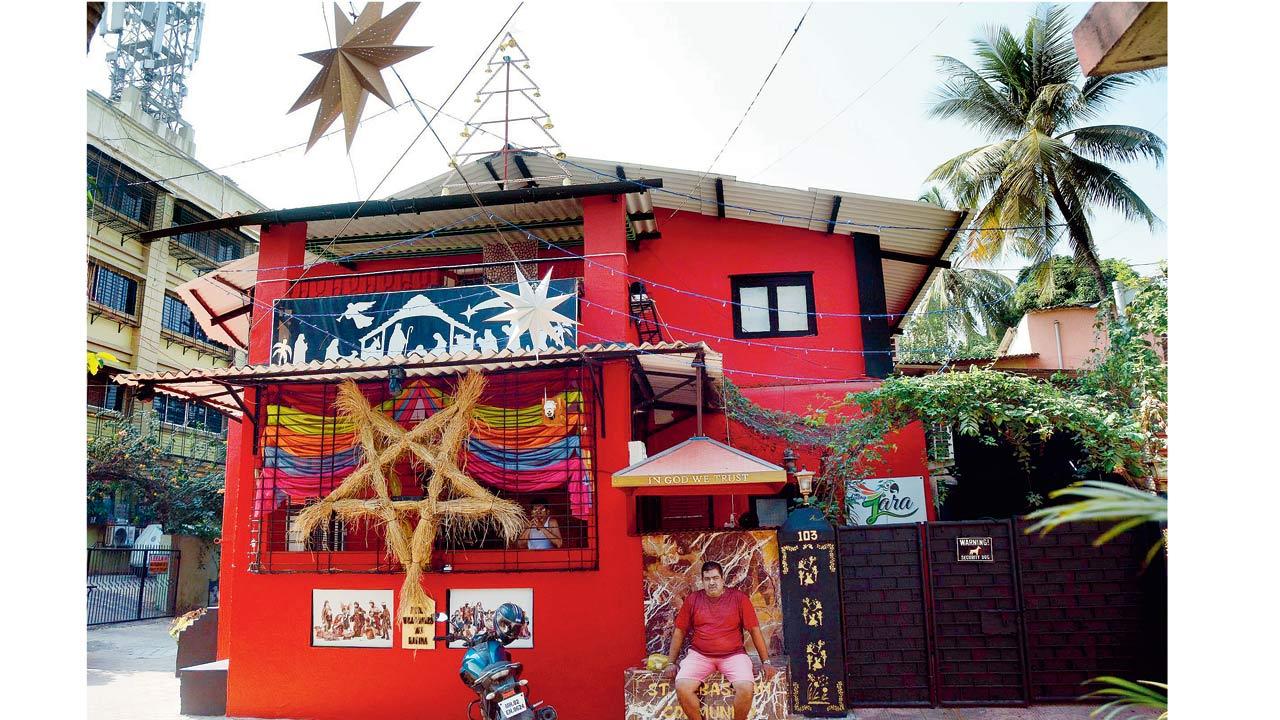 Christmas decorations at an East Indian bungalow in Kole Kalyan village, Santacruz