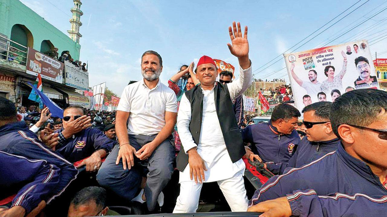 Akhilesh Yadav joins Rahul Gandhi’s ‘Bharat Jodo Nyay Yatra’ 