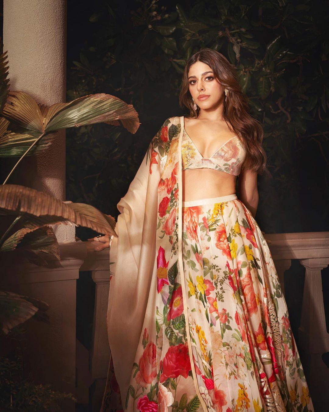 In this look, Alaya wore a multi-coloured fringed lehenga that looked stunning. Alaya's look is perfect to ace any friend's wedding
