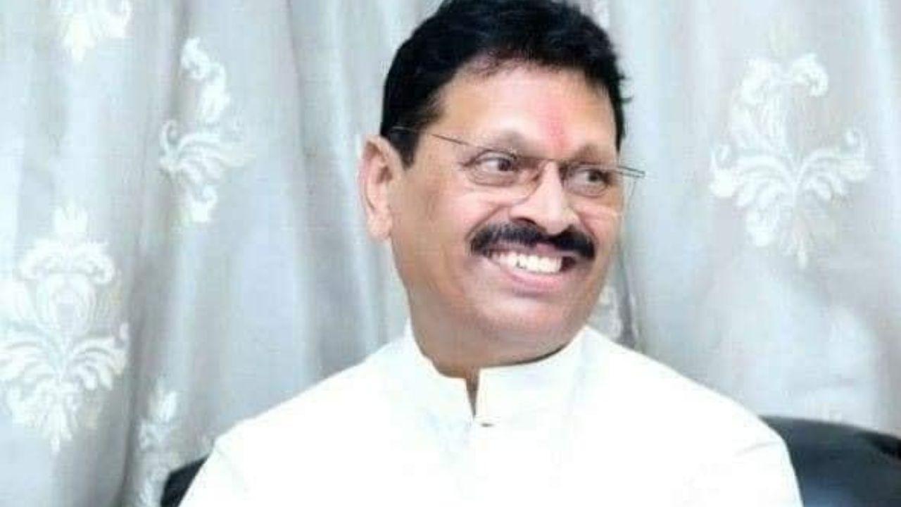 Former Maharashtra min Baban Gholap resigns from Sena (UBT)