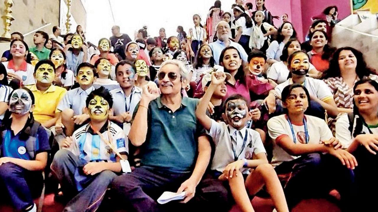 Bittu Sahgal (centre) at a previous event. PIC/@BittuSahgal on X