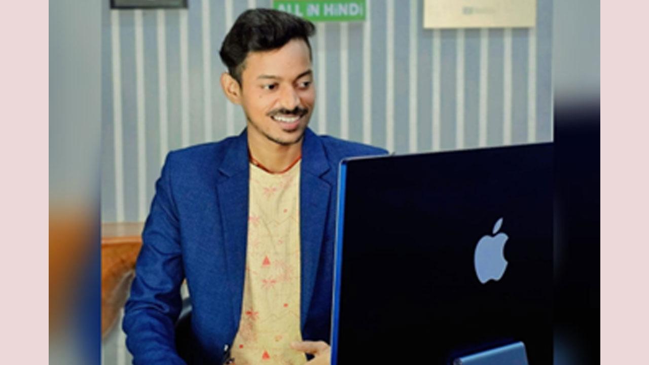 Garhwa Influencer Rajaram Prasad Creating Impact through Youtube and Blogging