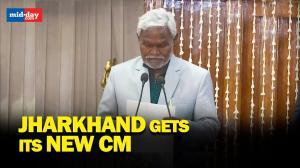 Jharkhand Politics: Champai Soren takes oath as Jharkhand CM at the Raj Bhavan