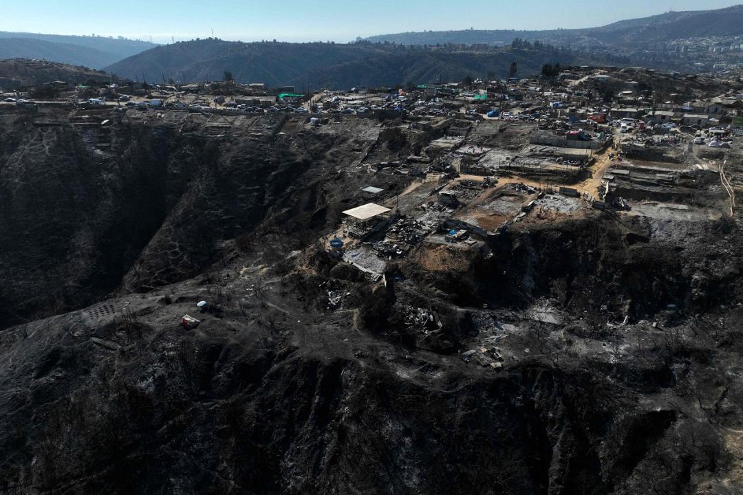 Death toll from Chile's wildfires reaches 131, and more than 300 missing