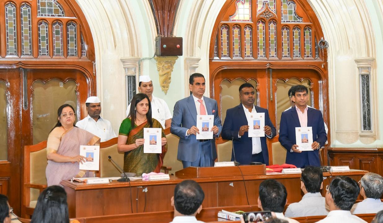 BMC Budget 2024: Mumbai civic body announces budget of Rs 59,954.75 cr, 10.5 per cent more funds than last year