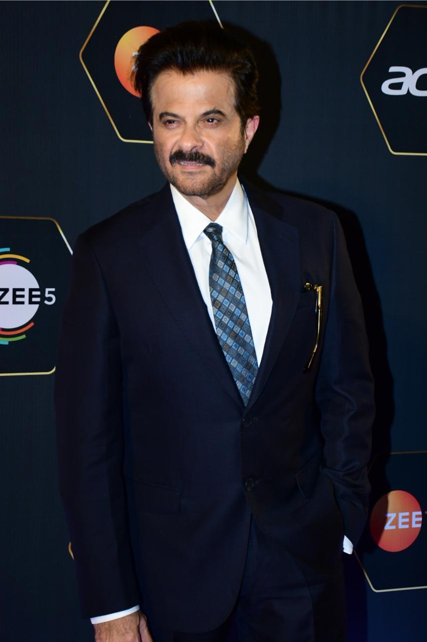 At the event, Anil Kapoor made a stunning appearance in a navy blue suit that perfectly accentuated his timelessness. The suit was tailored to perfection, creating a suave and classic ensemble that was sophisticated. 
