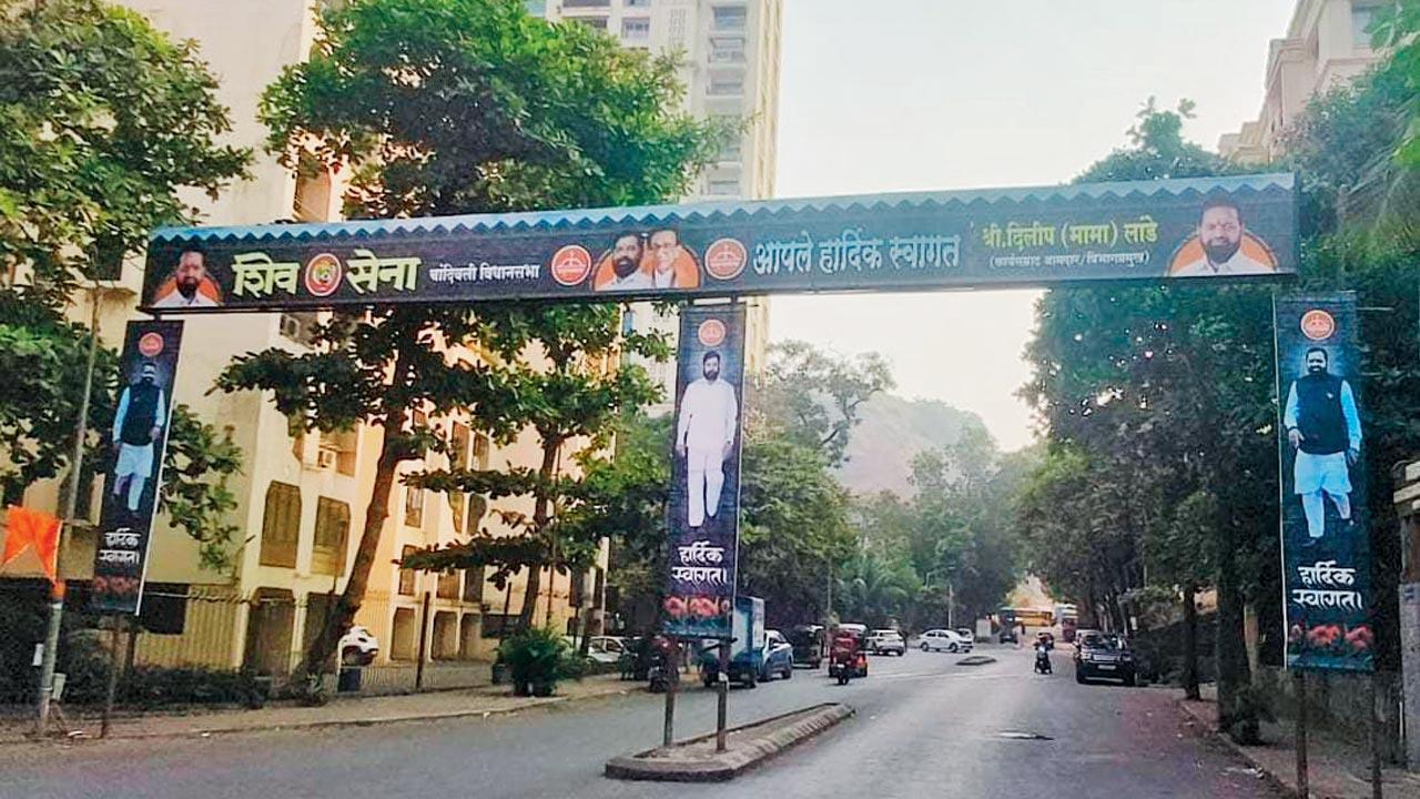 Mumbai: Despite court order, political banners are here to stay