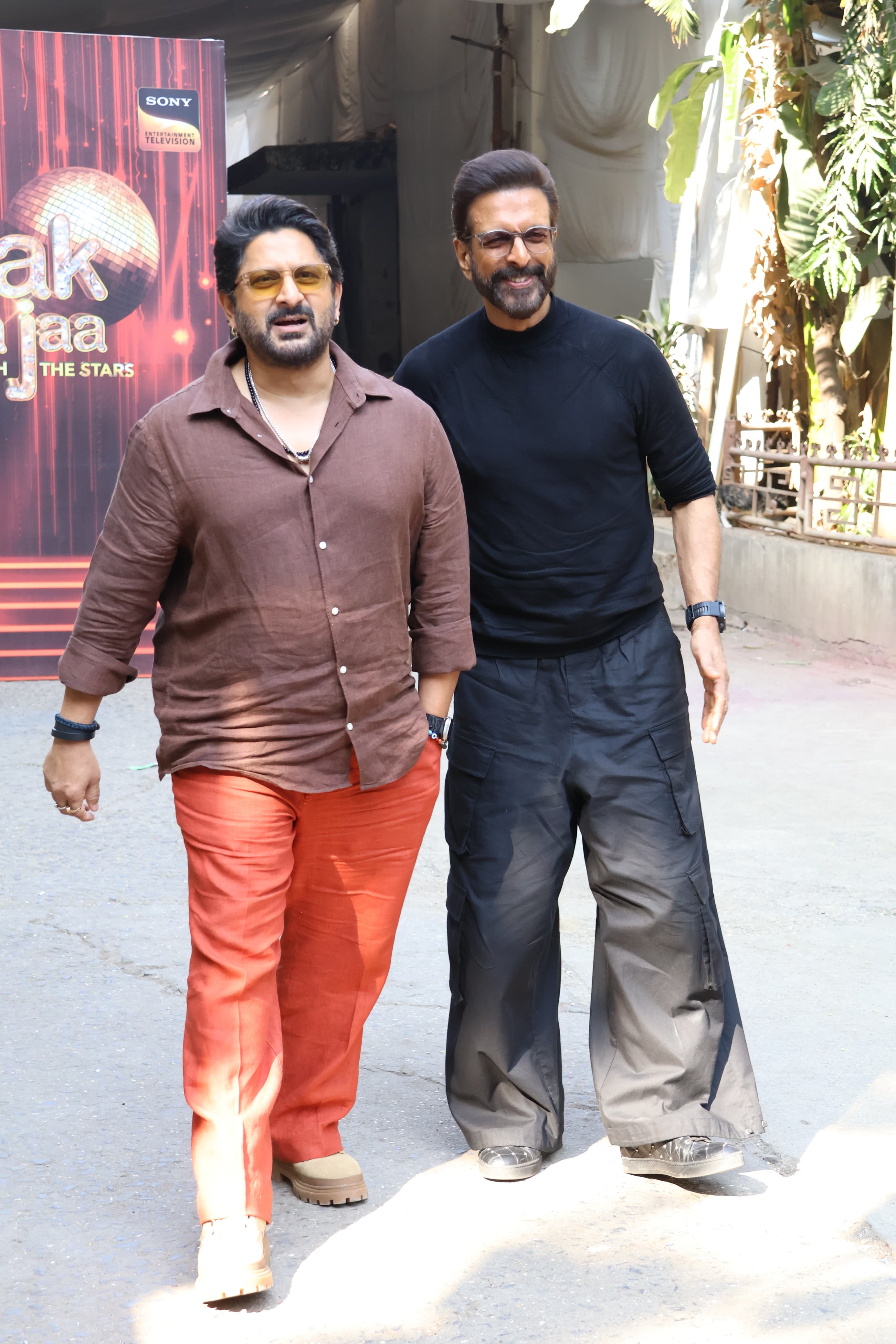 Arshad Warsi and Javed Jafri were clicked together at the sets of Dance Deewane