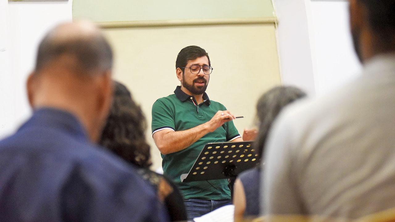Firdause Wadia directs the rehearsal. Pic/Sameer Markande