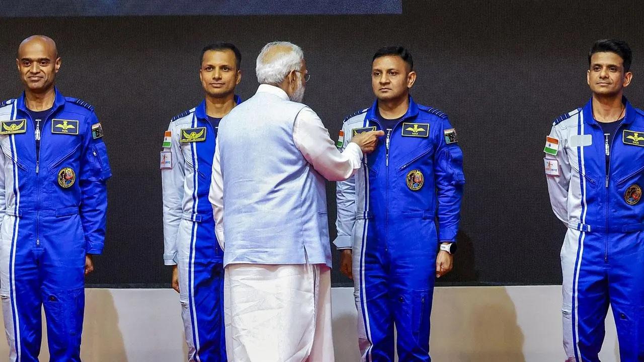 Prime Minister Narendra Modi, on a visit to ISRO’s Vikram Sarabhai Space Station on Tuesday, announced the names of four astronauts who have been chosen for India’s historic Gaganyaan mission. The selected astronauts are currently going through intense training for country’s first human space flight mission, slated for 2025.