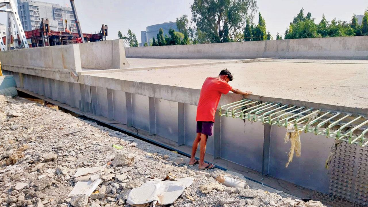 Gokhale bridge reopening soon, but Barfiwala alignment poses new challenge