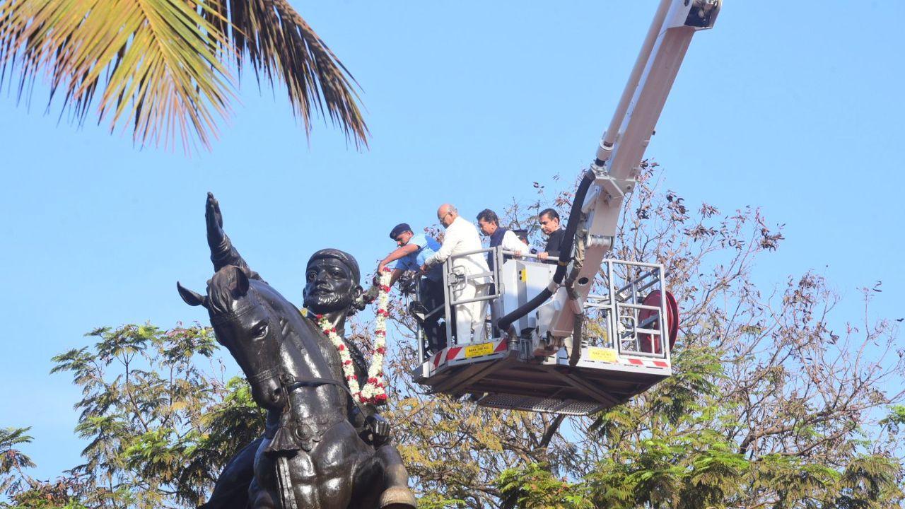 Guv Ramesh Bais, on occasion of birth anniversary of Chhatrapati Shivaji Maharaj, offered floral tribute to Maratha king's statue in Dadar's Shivaji Park.