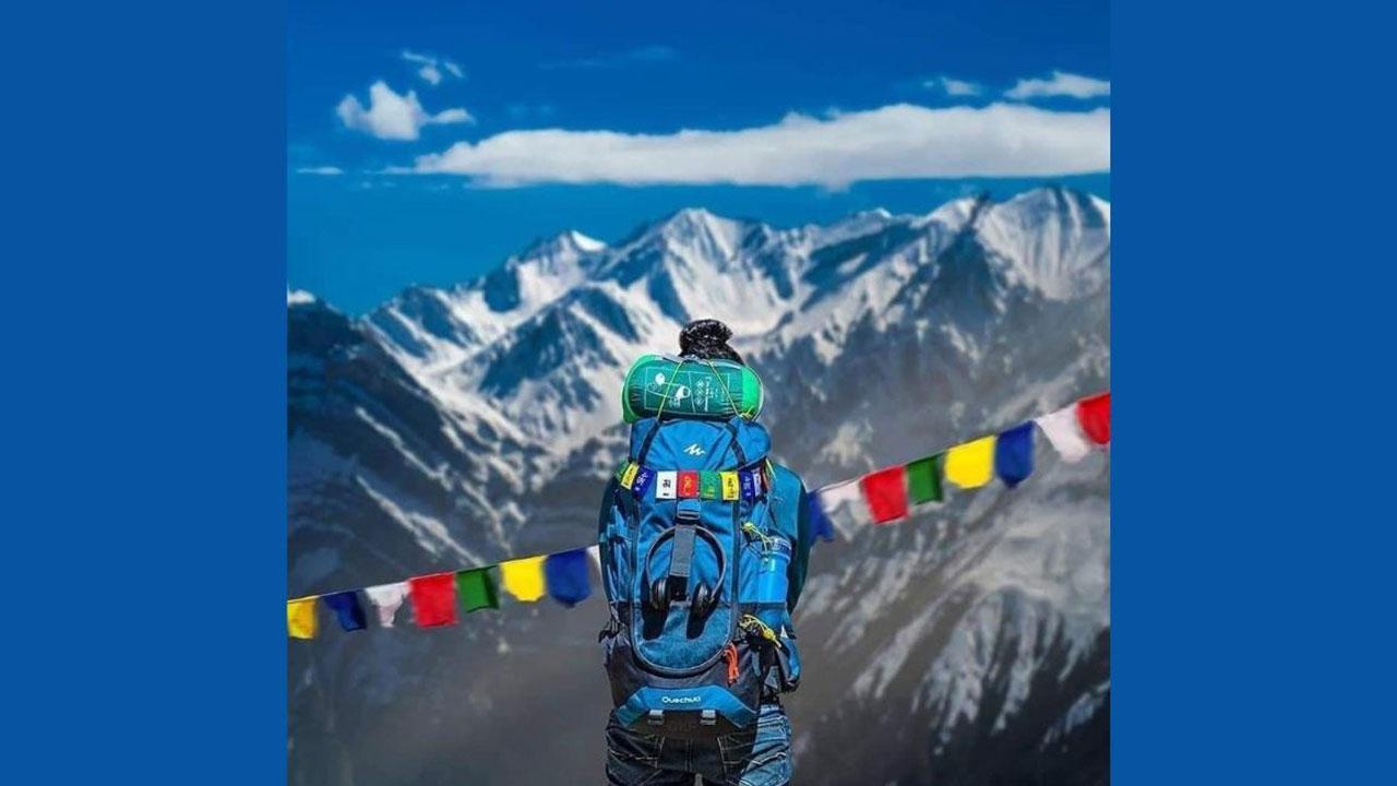Experience the Majestic Splendor of Sandakphu Trek: Your Ultimate Himalayan 