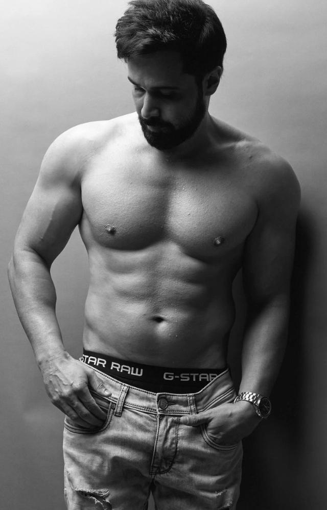 The actor displayed his chiselled body, driving his fans with excitement