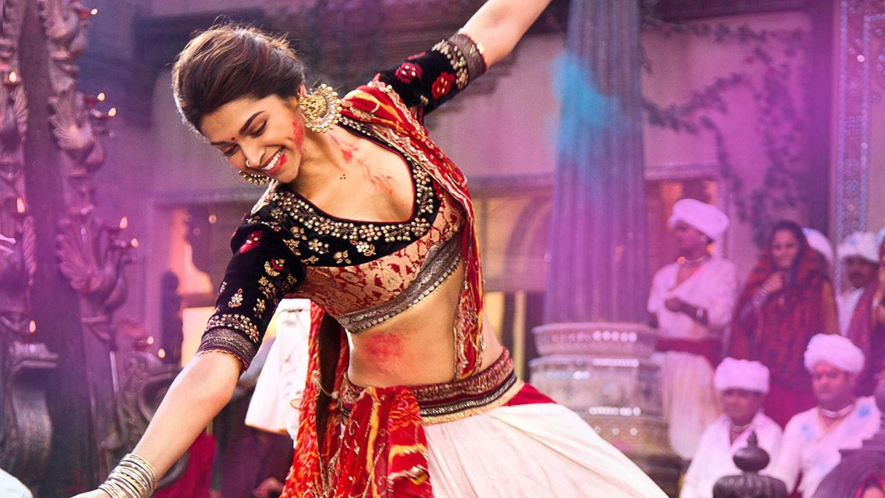 Leela from 'Goliyon ki Raasleela Ram-Leela'
Leela, portrayed by Deepika Padukone, in 'Goliyon ki Raasleela Ram-Leela,' defies societal norms and familial expectations in her quest for love and liberation. Bold, passionate, and fiercely independent, Leela challenges conventions and asserts her autonomy, becoming a symbol of empowerment for women everywhere