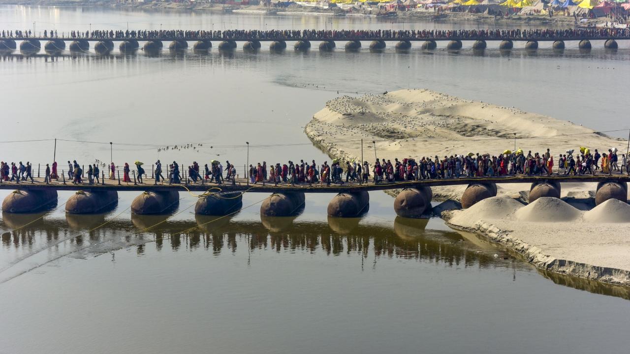 Thousands of devotees across the nation thronged to the holy river Ganga in Uttarakhand's Haridwar to take a dip in it on the festive occasion of Mauni Amavasya on Friday