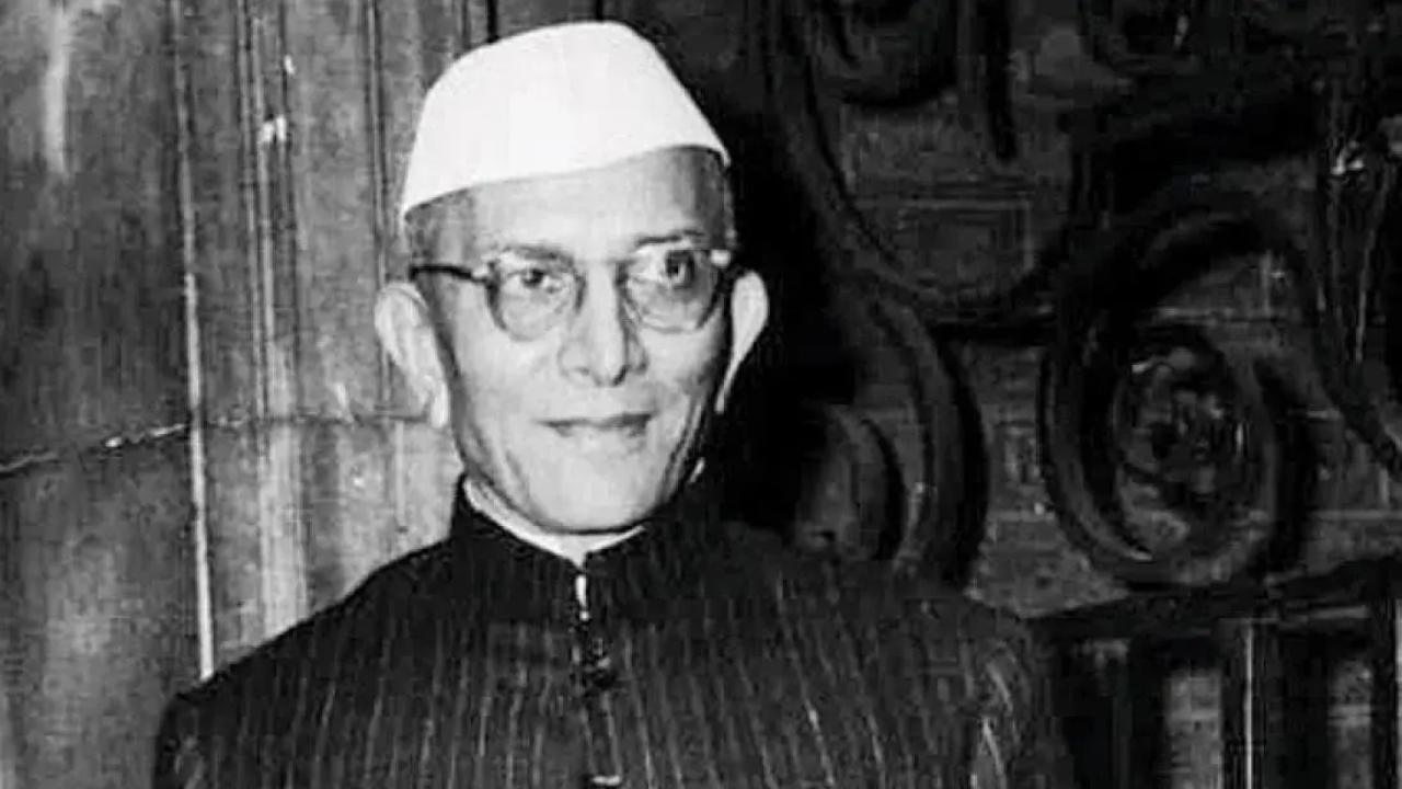 Morarji Desai birth anniversary: Famous quotes of former Indian PM