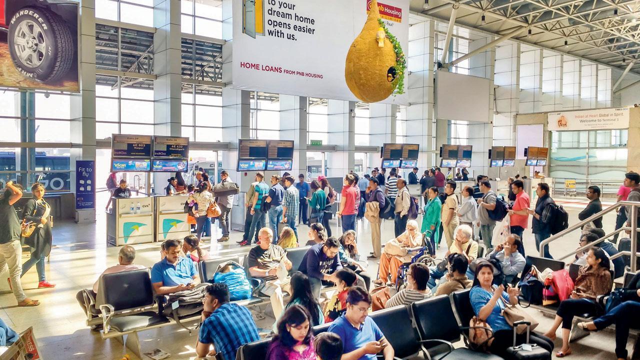 Mumbai: Despite flight cuts, airport struggles with congestion