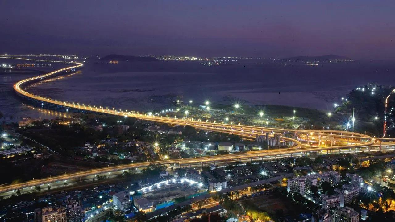 Over 8 lakh vehicles ply on Mumbai Trans Harbour Link in over one month