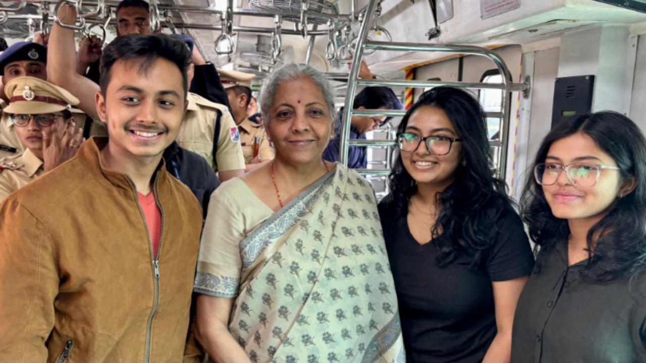 Nirmala Sitharaman travels in Mumbai's local train; interacts with passengers