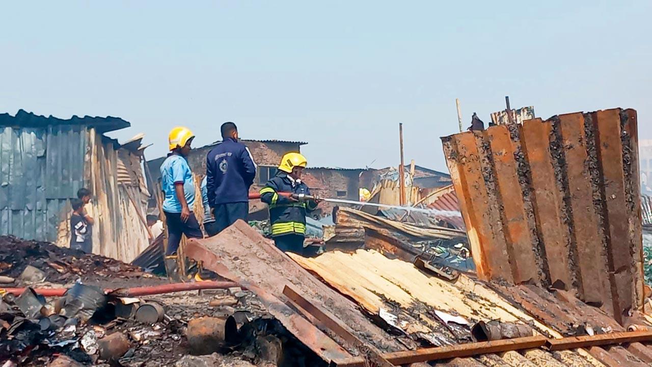 Mumbai: One dead in Bhayandar fire