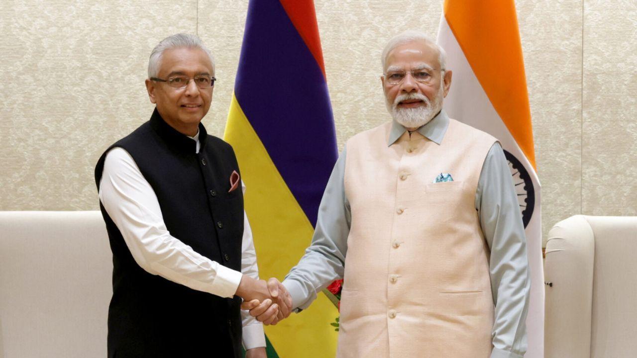PM Modi, Mauritius counterpart to jointly inaugurate dvpt projects today