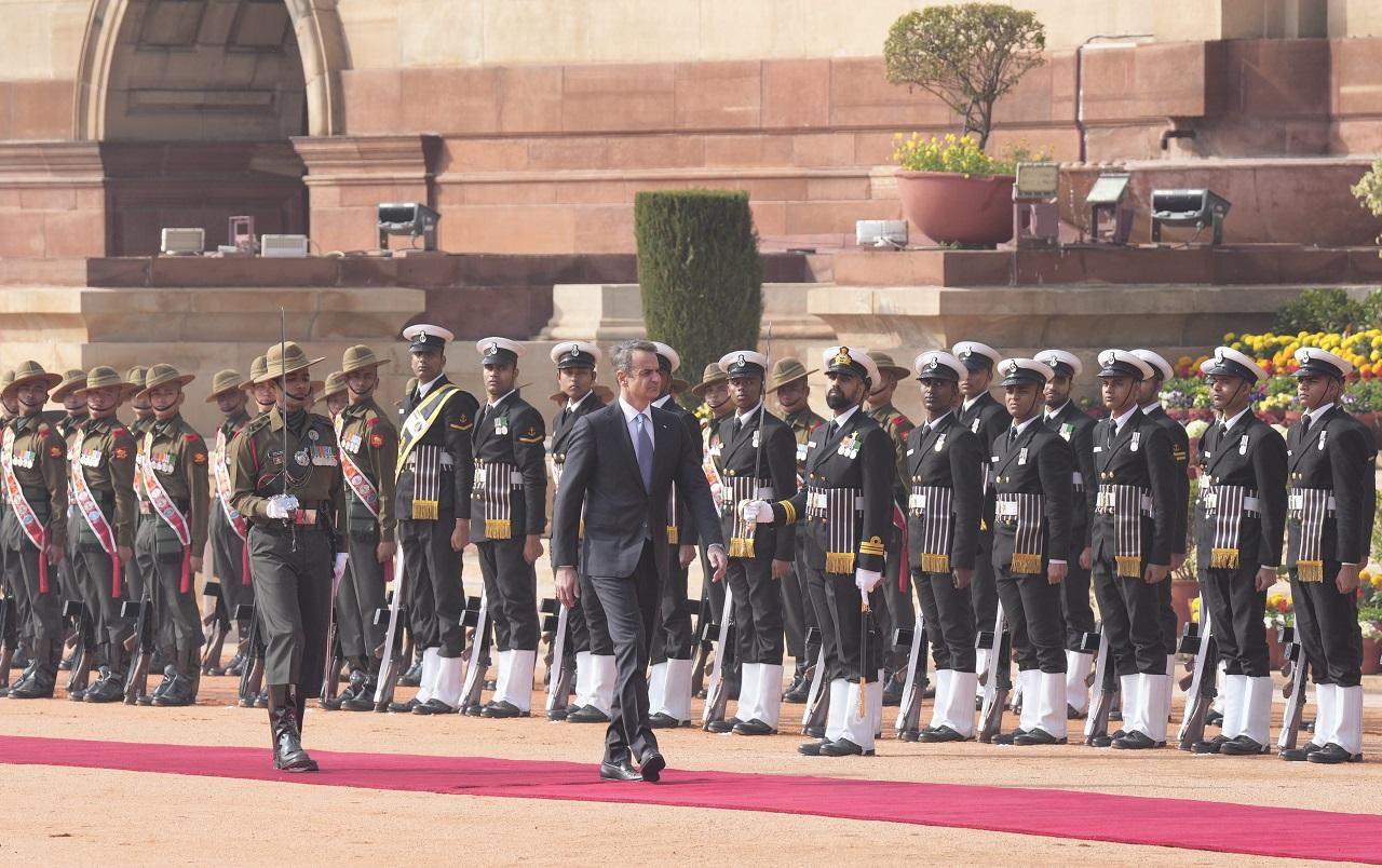 After receiving the guard of honour, the Greek Prime Minister said that the strategic partnership with India holds a significant importance for Greece and he is looking forward to bilateral discussions with Prime Minister Modi