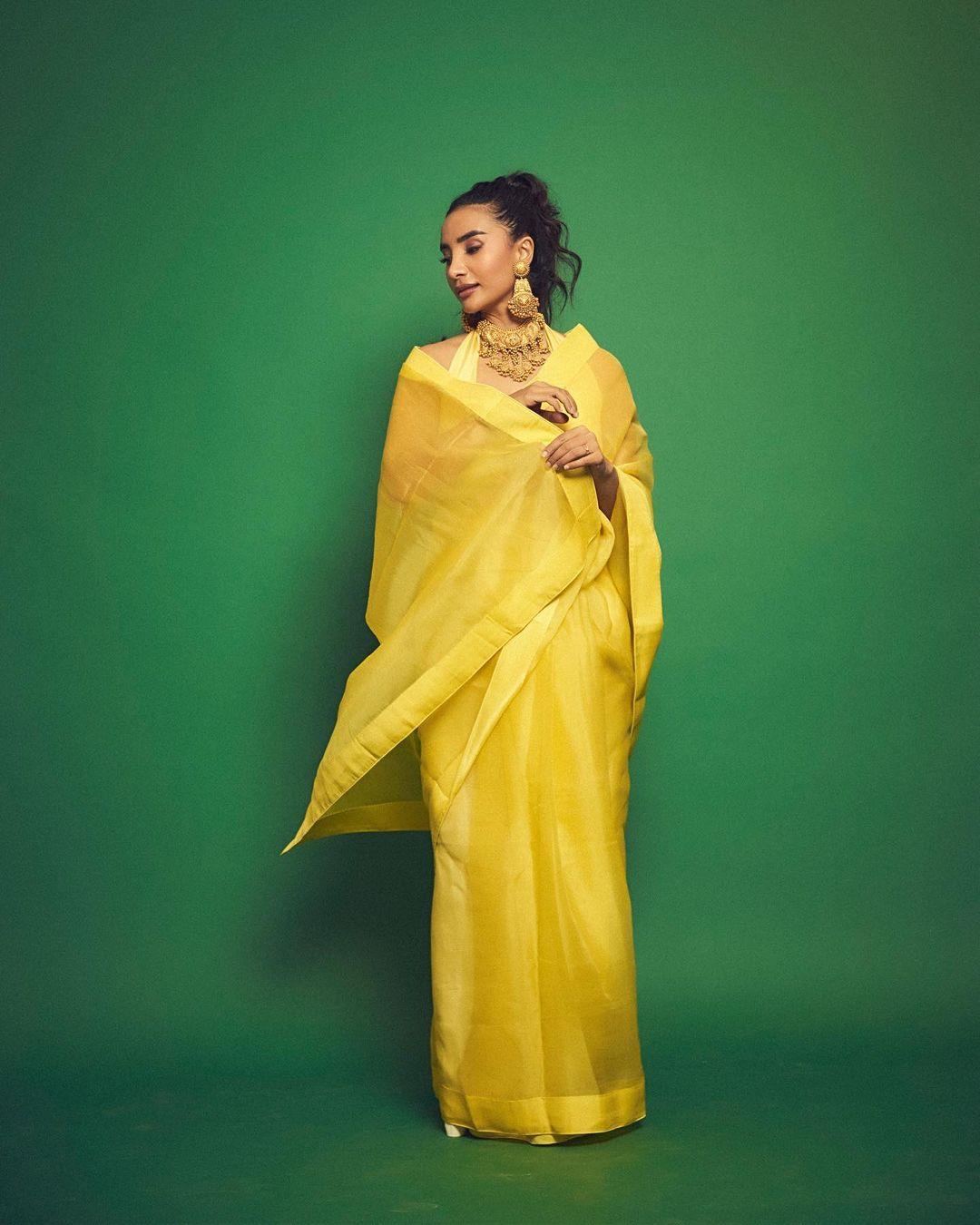 Wedding season is here, and I am sure you will be looking out for outfits for different occasions. Now, we have decided to help you out with outfits inspired by our birthday girl, Patralekhaa