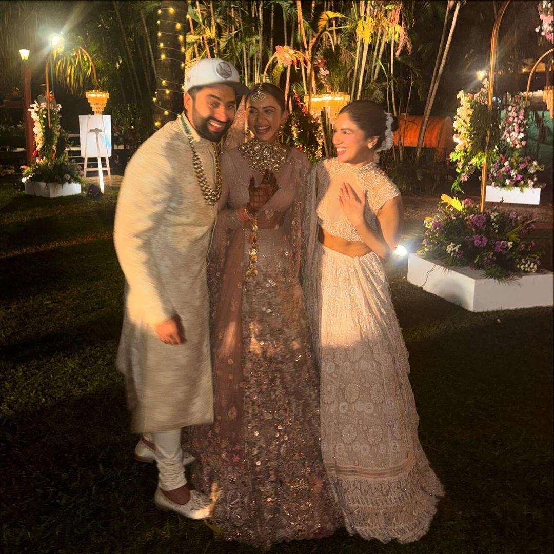 Bhumi Pednekar, who attended the grand wedding, shared a beautiful pic with the newlywed to send them lovely wishes